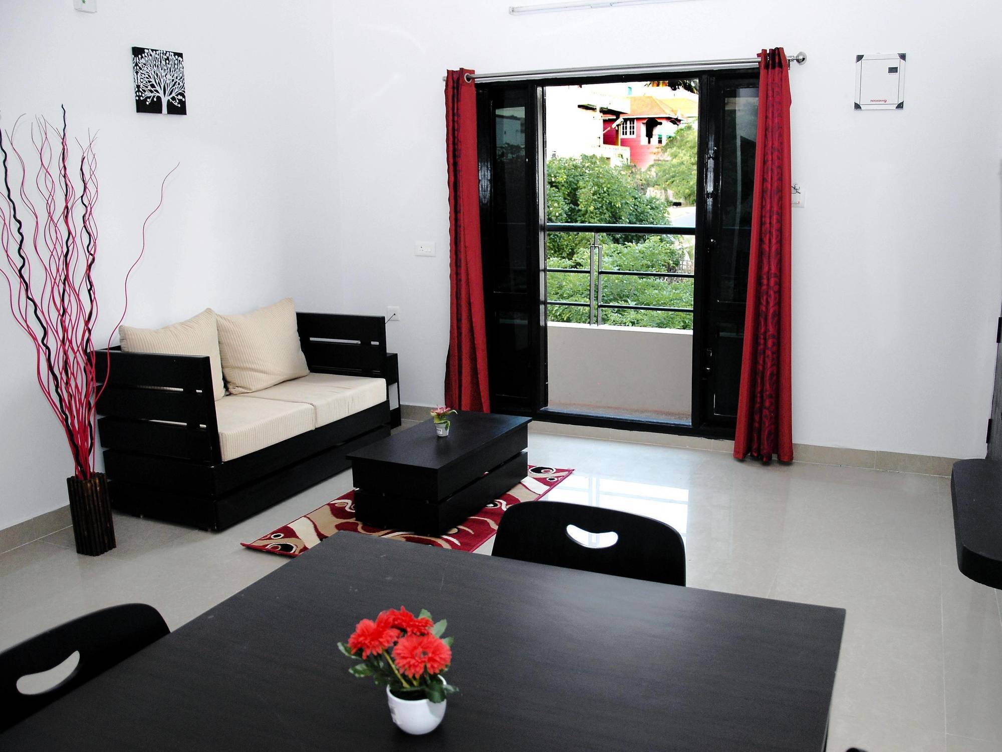 Varsha Enclave Serviced Apartment Maisur Dış mekan fotoğraf